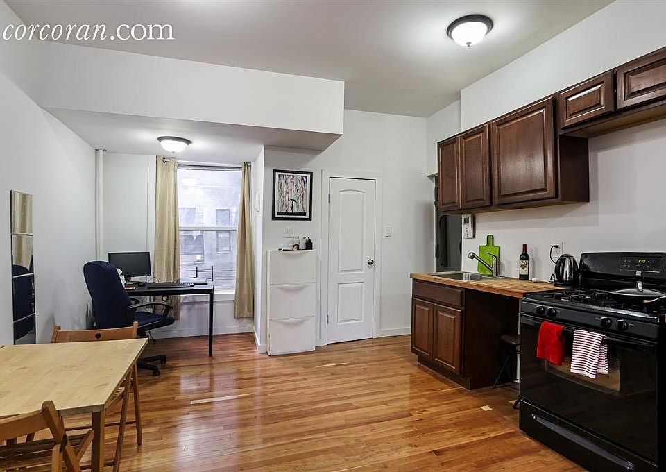 2nd image of 76 2nd St