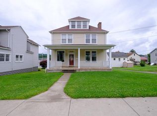 208 S 8th St, West Newton, PA 15089