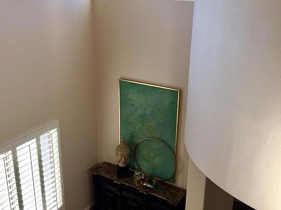 5th image of 386 W Desert Broom Dr