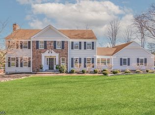 4 Ellyn Ct, Morristown, NJ 07960