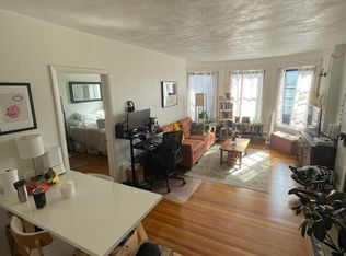 922 Beacon St APT 31, Boston, MA 02215