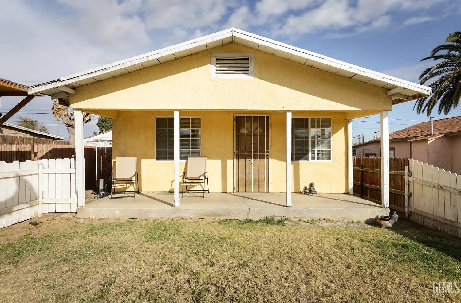 118 Wood St photo 1