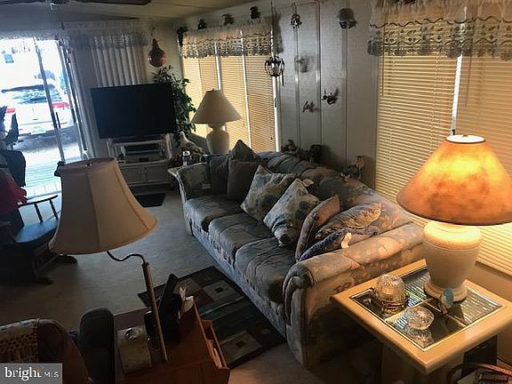 3rd image of 111 Saddler Way
