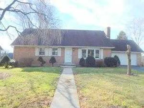 5 Morgan Dr, Lebanon, PA 17042