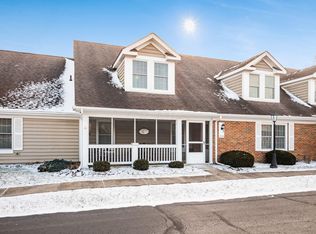 220 Shannon Ln, Granville, OH 43023