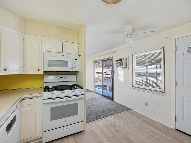 7807 E Main St #D27 — Photo 13