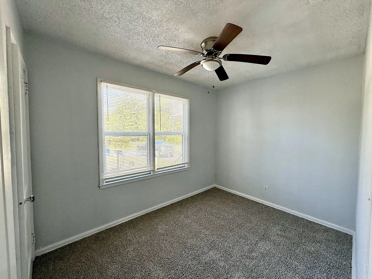 1138 Saratoga Boulevard - 1 — Photo 4