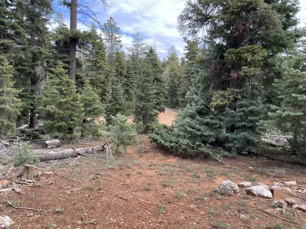 120 S Inspiration Dr, Alton, UT 84710