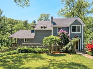 59 Sunset Ln, Longmeadow, MA 01106