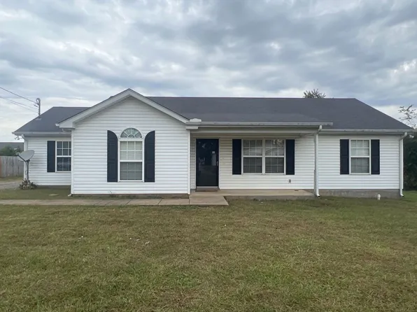 506 Upperglade Ct, Murfreesboro, TN 37130