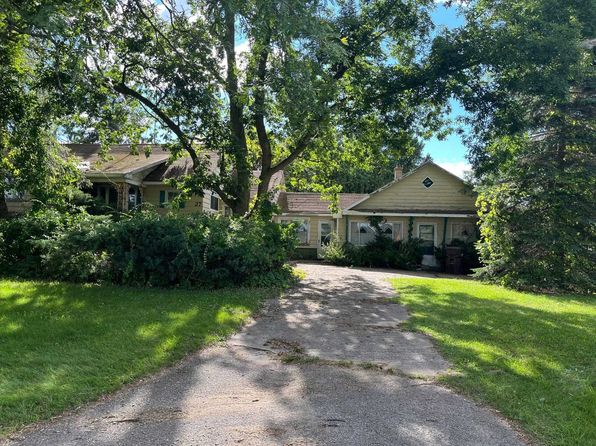 27 N Grout Rd, Gladwin, MI 48624