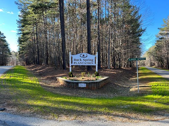 4th image of 165 Plantation Dr