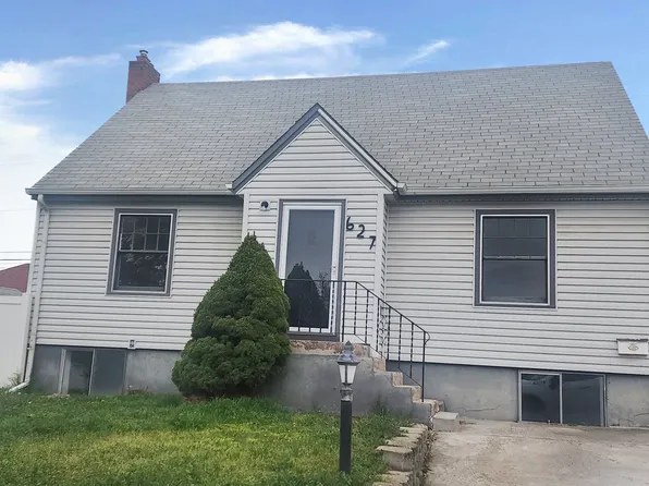 627 NW 9th St, Pendleton, OR 97801