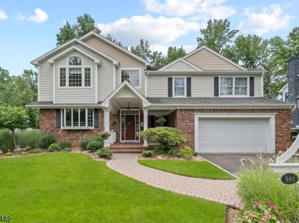 946 Tice Pl, Westfield Town, NJ 07090