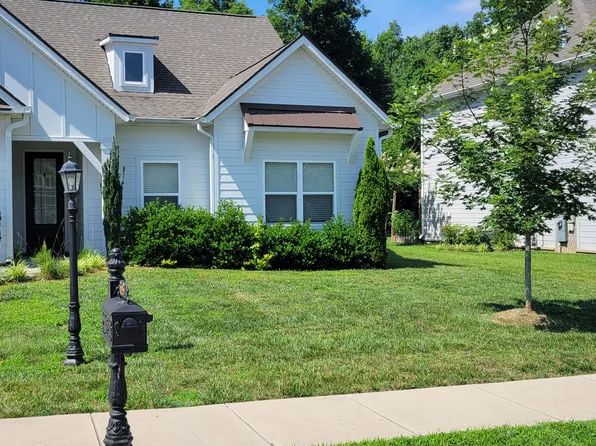 6537 Satjanon Dr, Ooltewah, TN 37363