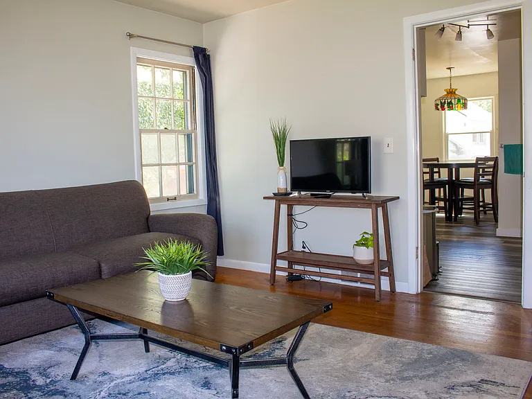 10410 NE Fargo St #C — Photo 7