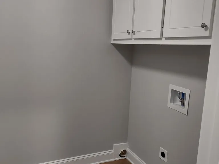 599 Westfield Dr — Photo 13