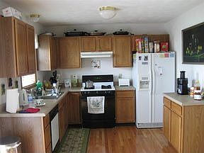 2nd image of 322 Karls Ct