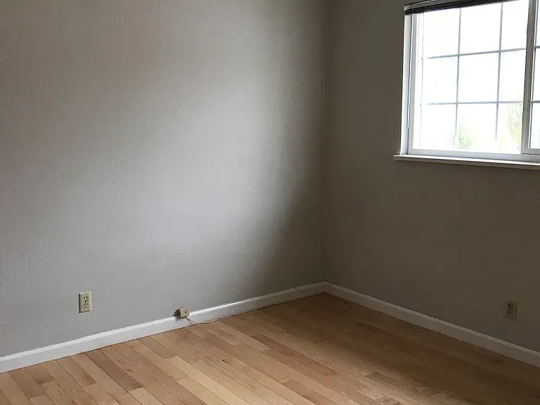 917 Liberty St #6 — Photo 2