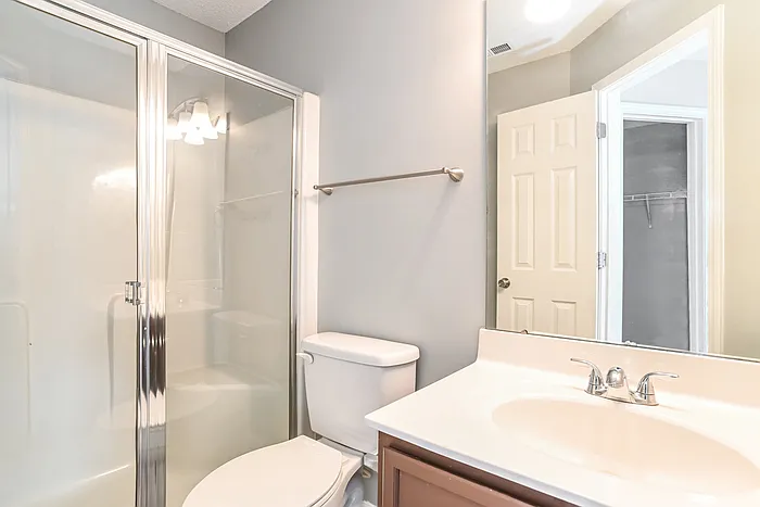 11833 Aubreywood Dr — Photo 9