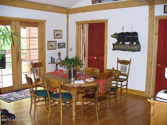 3rd image of 3863 County Road 41
