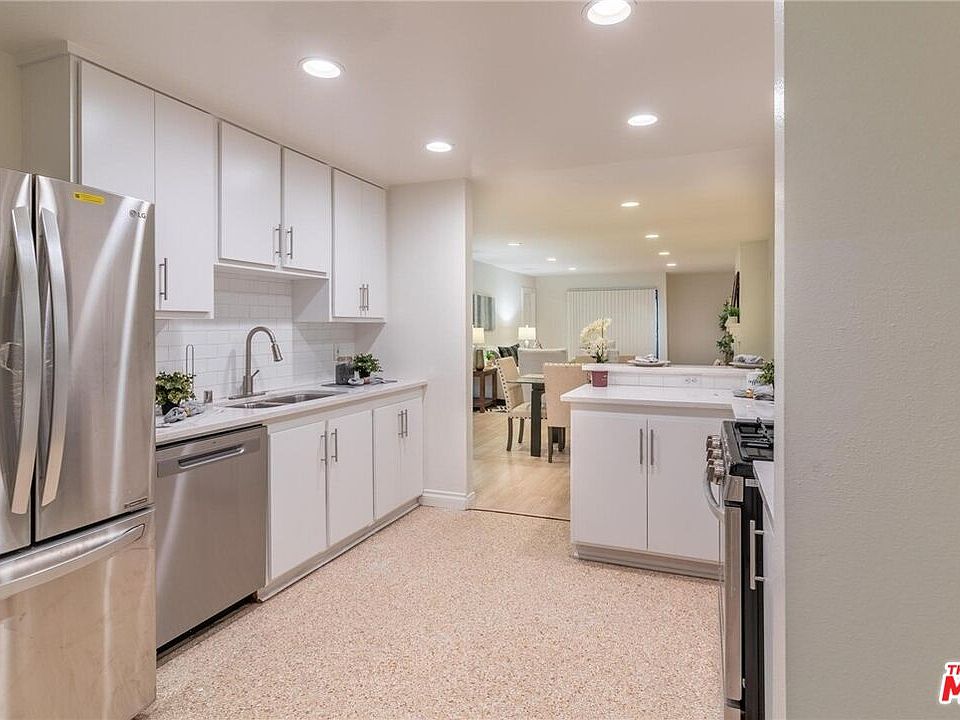 1st image of 1940 N Highland Ave APT 42