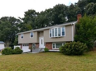 9 Jeffrey Rd, Canton, MA 02021