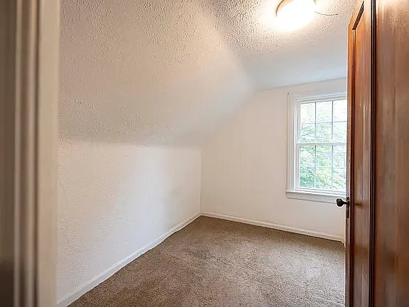 3567 Gridley Rd #UP — Photo 32