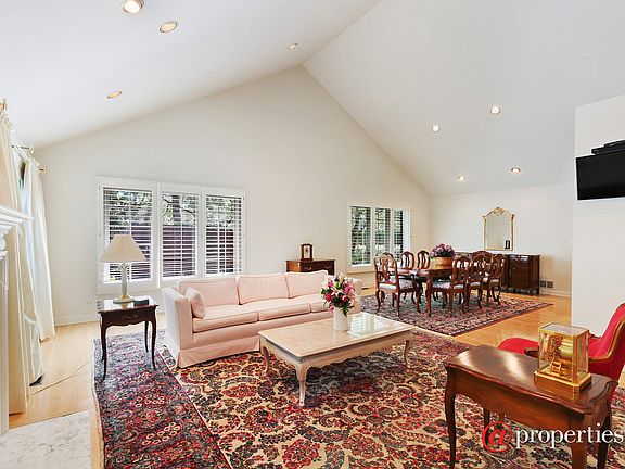 Great room/dining area