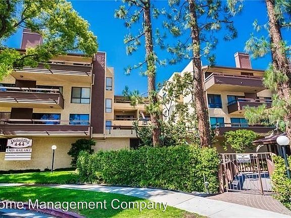 3rd image of 444 Piedmont Ave Unit 302