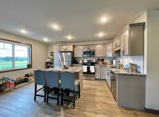 5514 Timber Trail, Eau Claire, WI 54701