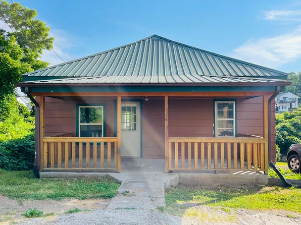 123 Douglas St, Copperhill, TN 37317