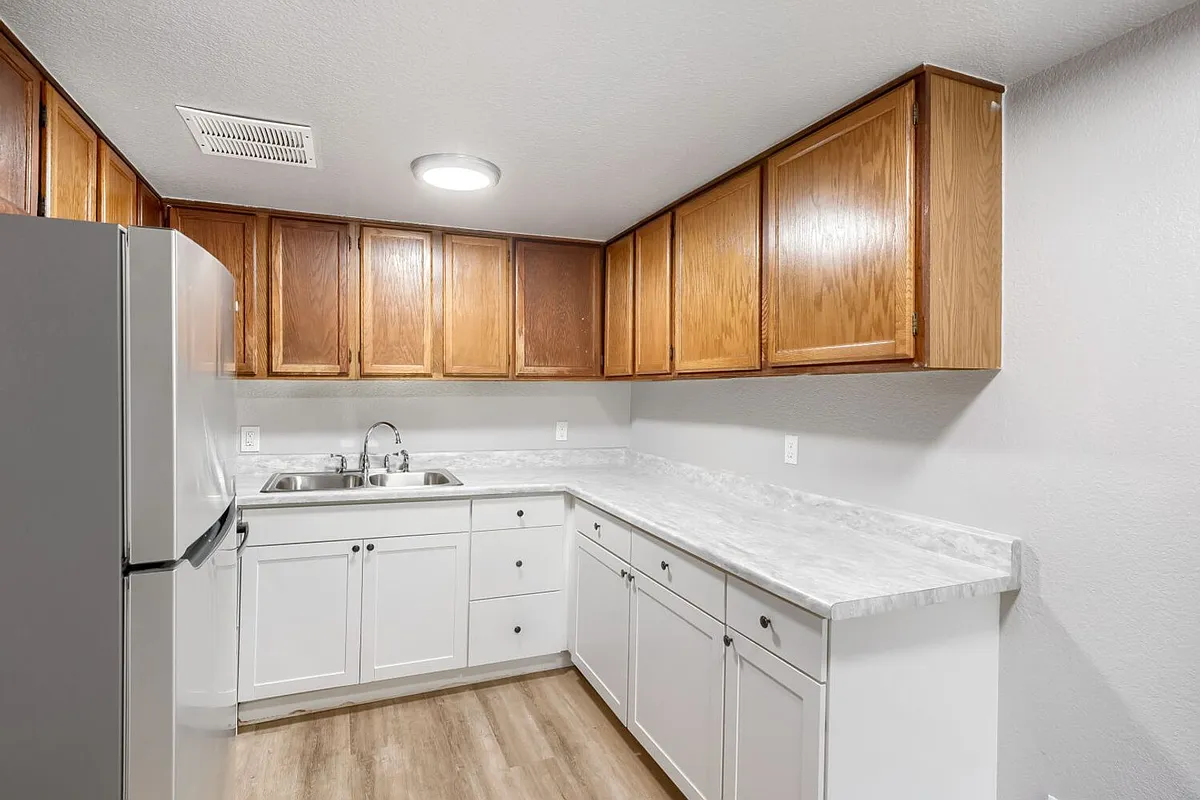Building Photo - Scenic Hill Apartments