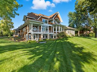 6951 N Shore Trl N, Forest Lake, MN 55025