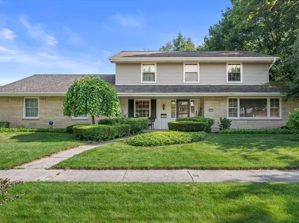 1811 W Halsey AVENUE, Milwaukee, WI 53221