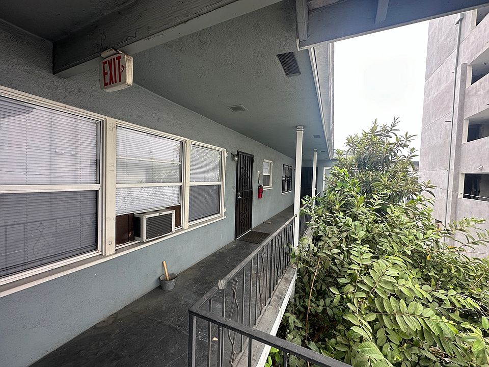 1st image of 826 S Saint Andrews Pl #E