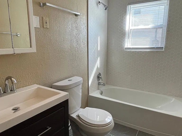 4726 S Boston Pl — Photo 9