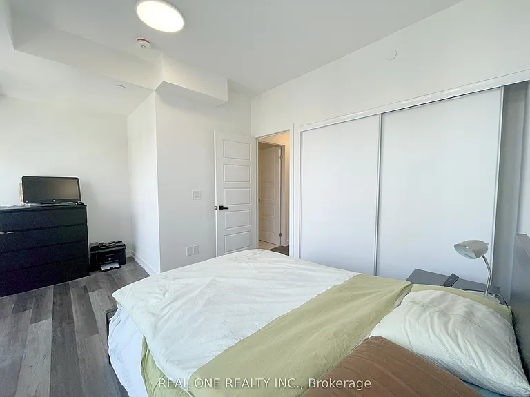 851 Sheppard Ave W #19 — Photo 15