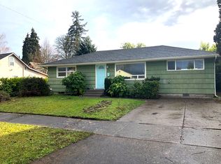 1095 F St, Springfield, OR 97477