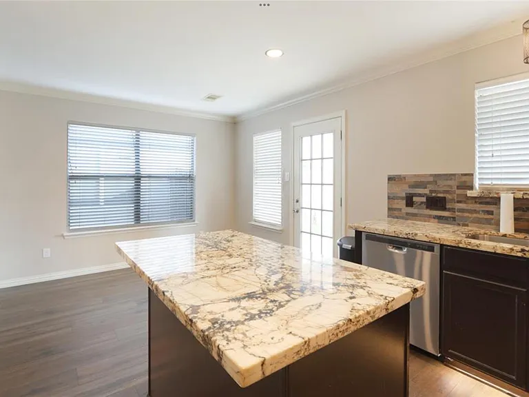 21023 Kenna Cove Ln — Photo 5