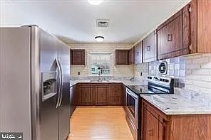 261 Oakfield Dr — Photo 9