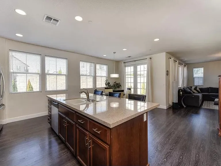 1393 Folsom Meadows Cir — Photo 6