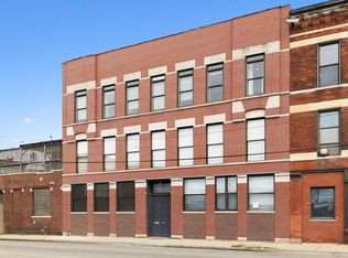 2120 W Grand Ave #A, Chicago, IL 60612