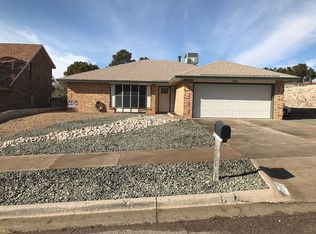 1131 Mohegan Ln, El Paso, TX 79912