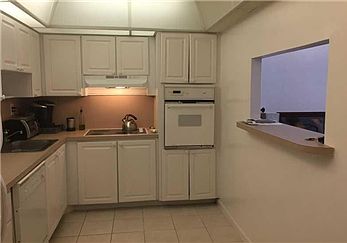 4th image of 19390 Collins Ave APT 1219