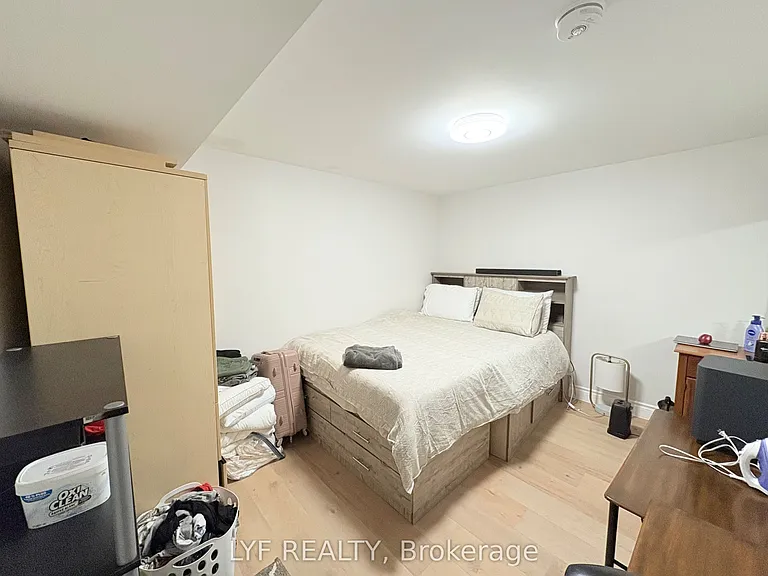 54 Camwood Cres #6 — Photo 11