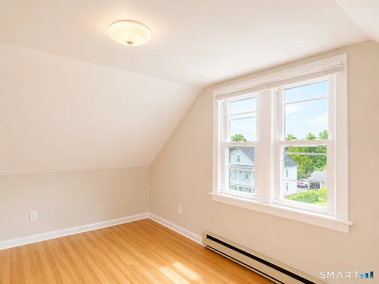 386 Brightwood Ave #3 — Photo 9