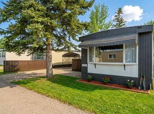 6220 17th Ave SE #281, Calgary, AB T2A0W6