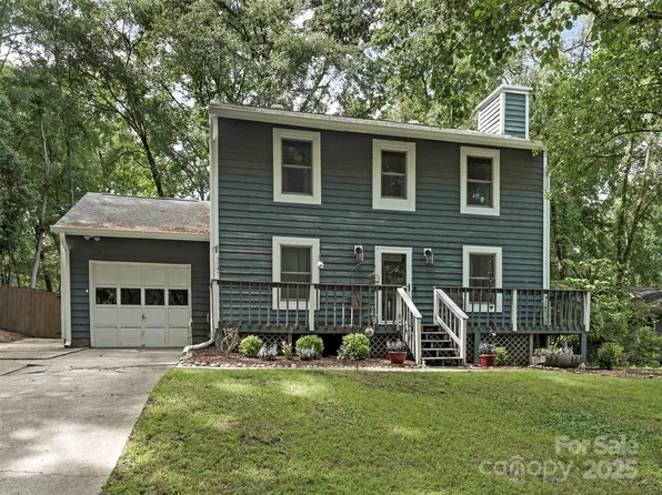 11108 Vista Canyon Dr, Charlotte, NC 28226