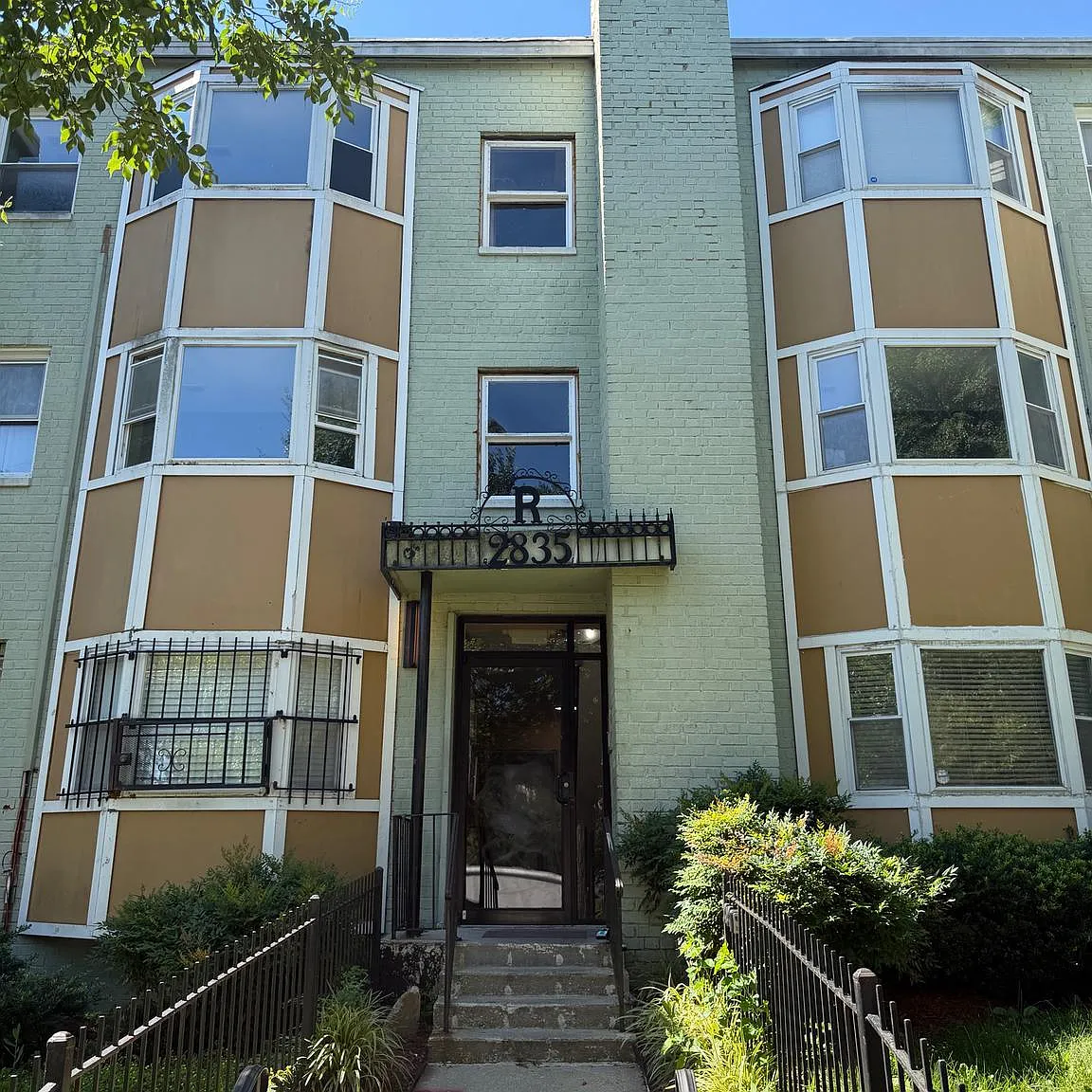 Randle Heights — Photo 2